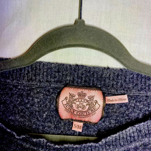 Small juicy couture 3/4 sleeve sweater it’s a dark gray color - Picture 3 of 6